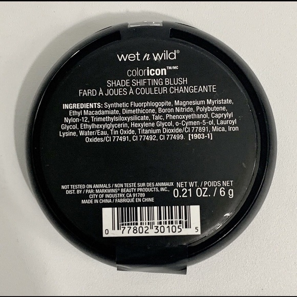 Limited edition ZOMBIE shade shifting blush. - Picture 4 of 6